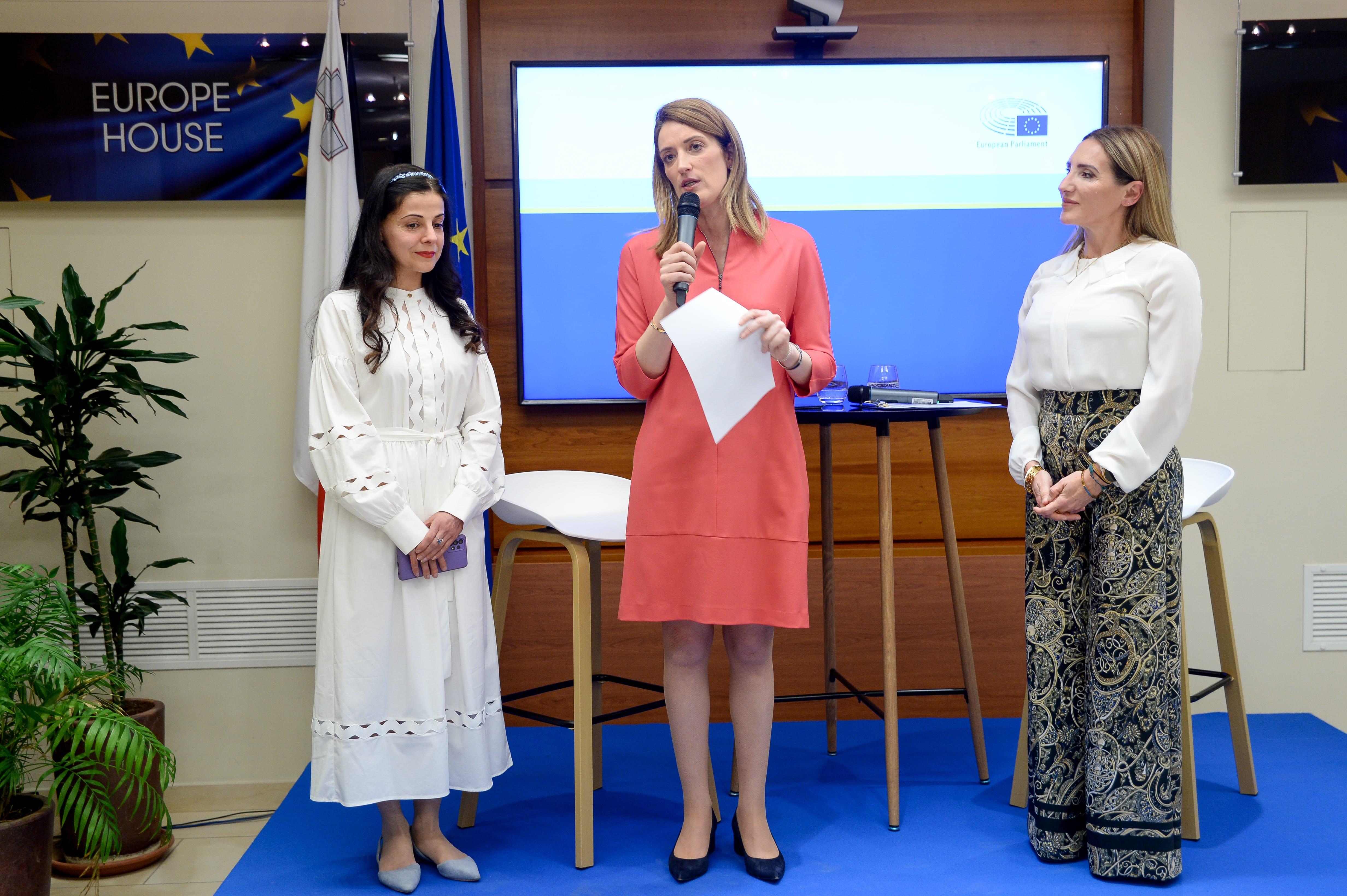 President Metsola with Iranian artist Lida Sherafatmand and Claire Agius Ordway at the International Women's Day event at Europe House