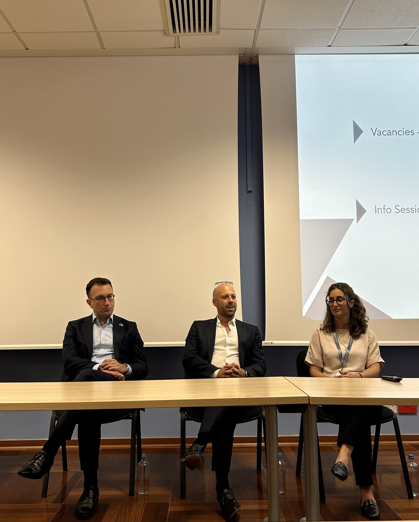 Head of the European Commission Representation, Lorenzo Vella, Head of the European Parliament Liaison Office in Malta, Dr Mario Sammut, and SEM representative Faith Spearing deliver a public talk about EU career opportunities at the 2023 Freshers' Week